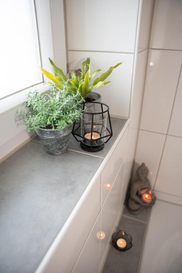 #1 Modernes Zimmer Mit Pool Und Garten Меммінген Екстер'єр фото