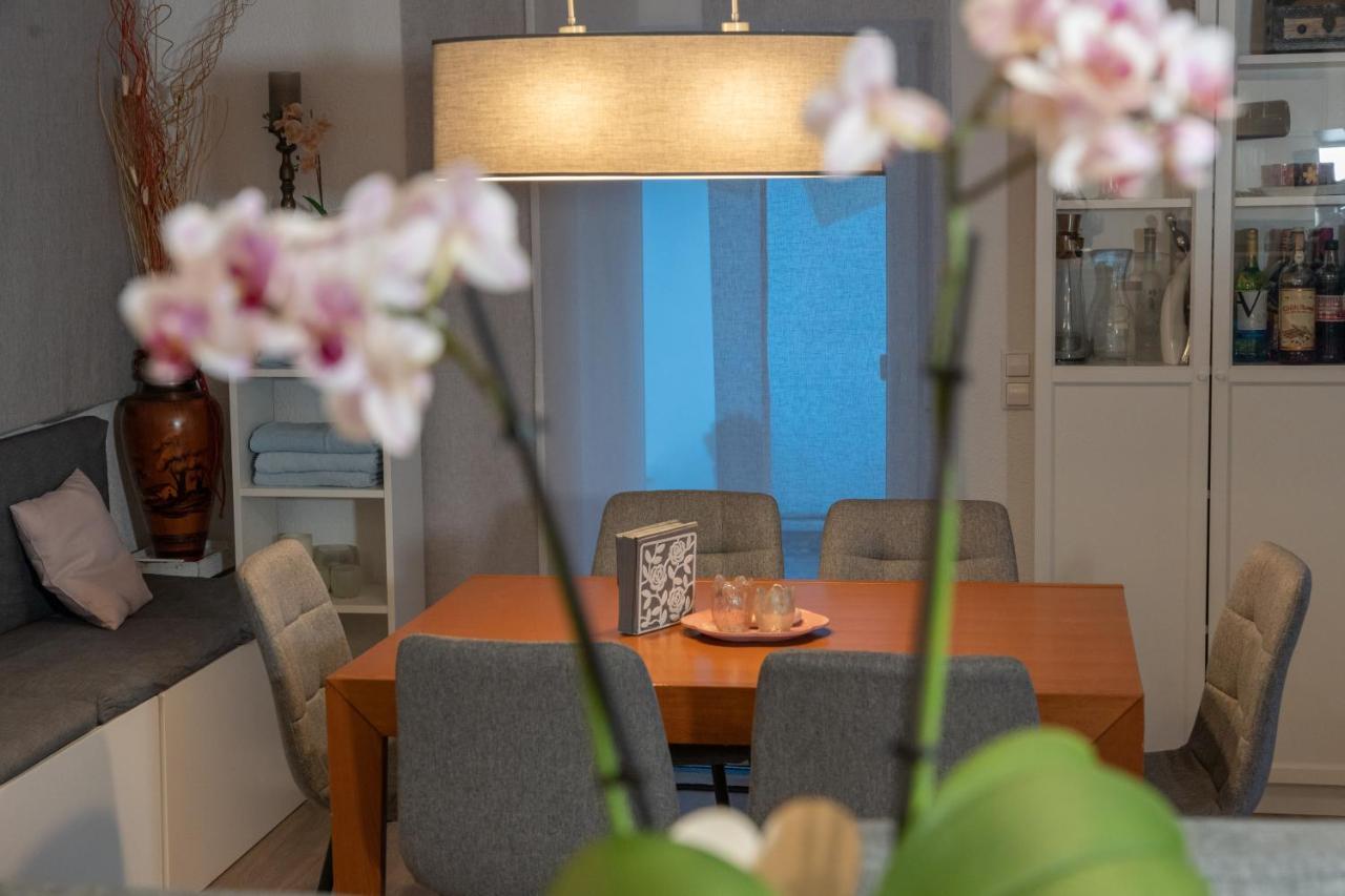 #1 Modernes Zimmer Mit Pool Und Garten Меммінген Екстер'єр фото